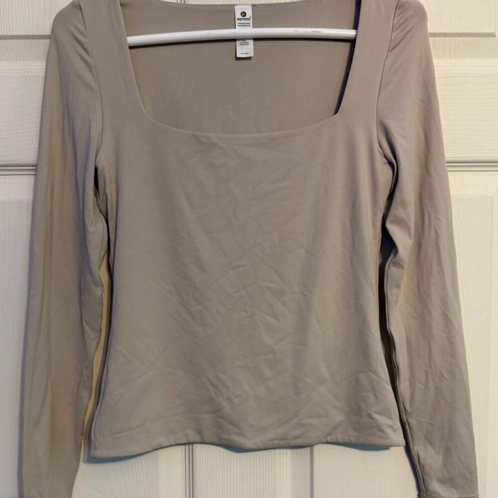 90 Degree Square Neck Long Sleeve Top